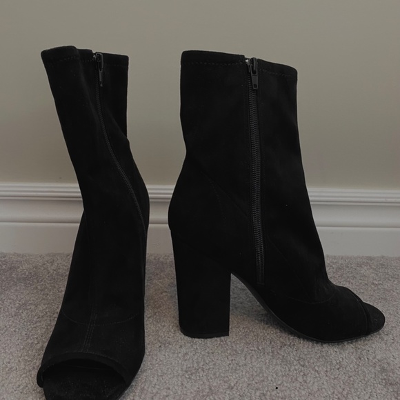 Guess Open-Toe Heeled Booties - Picture 2 of 3